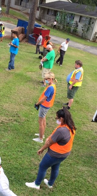 091620_MDJ_ActsofKindnessPart2_FoodBoxes6.jpg